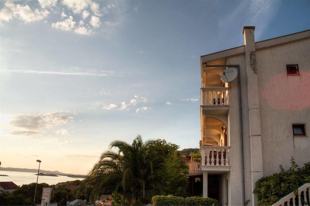Hotel Stipe Drage Exterior foto
